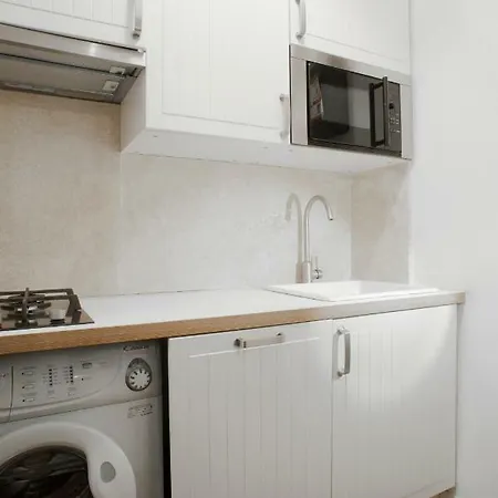 Santa Cecilia In Via Del Corso Апартаменты Рим