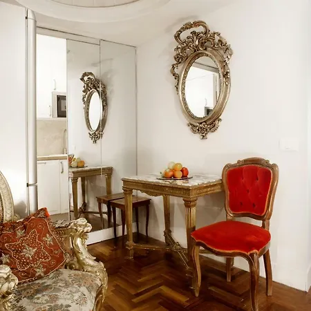 Santa Cecilia In Via Del Corso Apartment